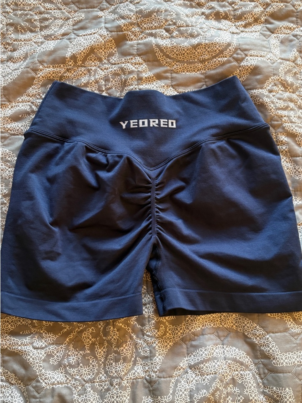 YEOREO shorts